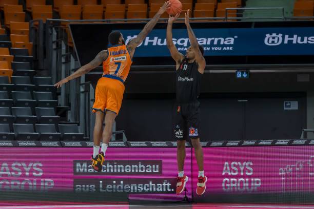 否在新赛季 否在新赛季